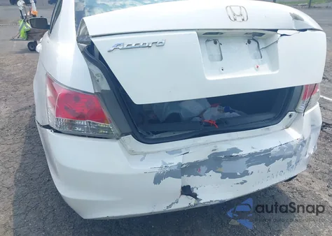 2010 Honda Accord 2.4 Lx-P из США, поврежденный, VIN 1HGCP2F40AA013035